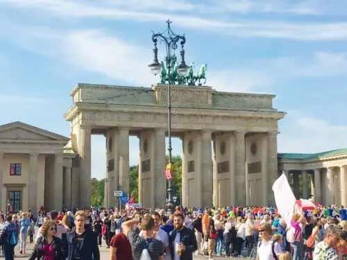 Berlin-Marathon-mit-marathon-sport-2025