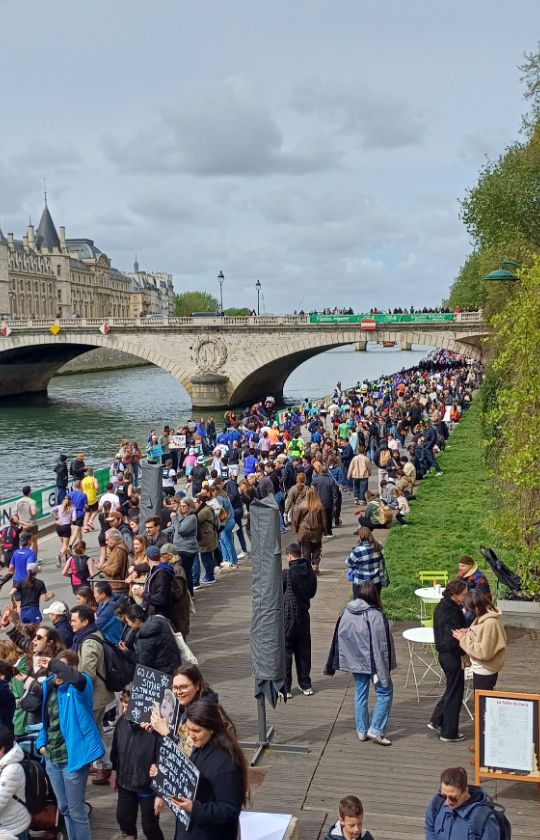 Blick auf die Marathonstrecke an der Seine