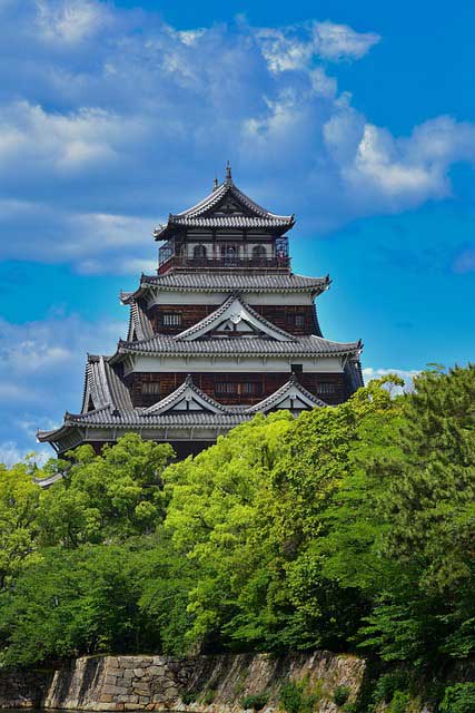 Hiroshoma-Burg-Anschlussreise-Japan