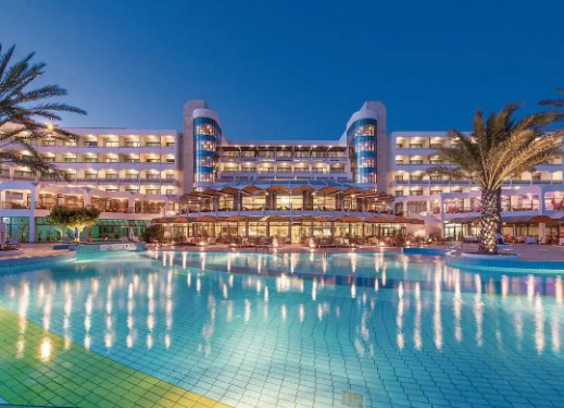 Hotel-Constantinou-Bros-Athena-Beach-Pool-Aussenansicht